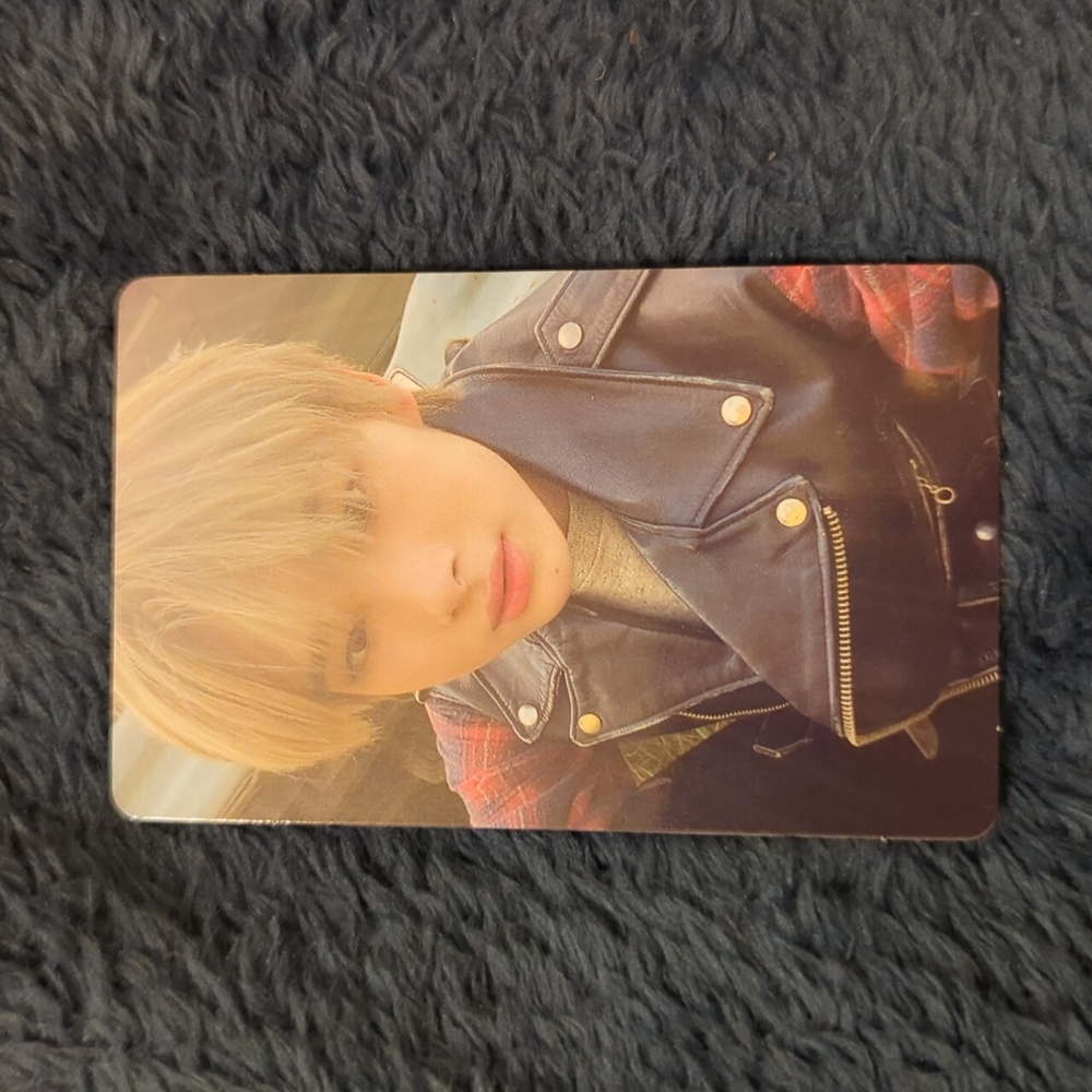 Enhypen photocard